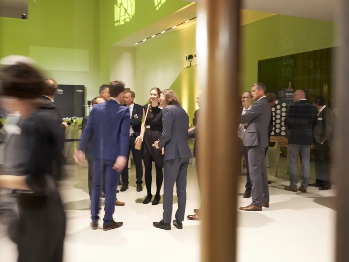 Menschen in Bewegung auf der Award Gala