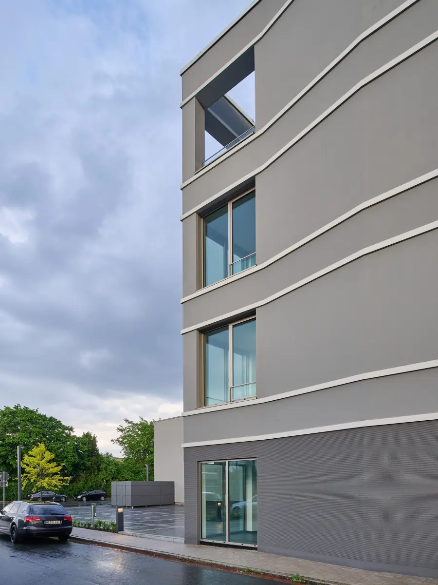 Außenansicht eines Industriegebäudes