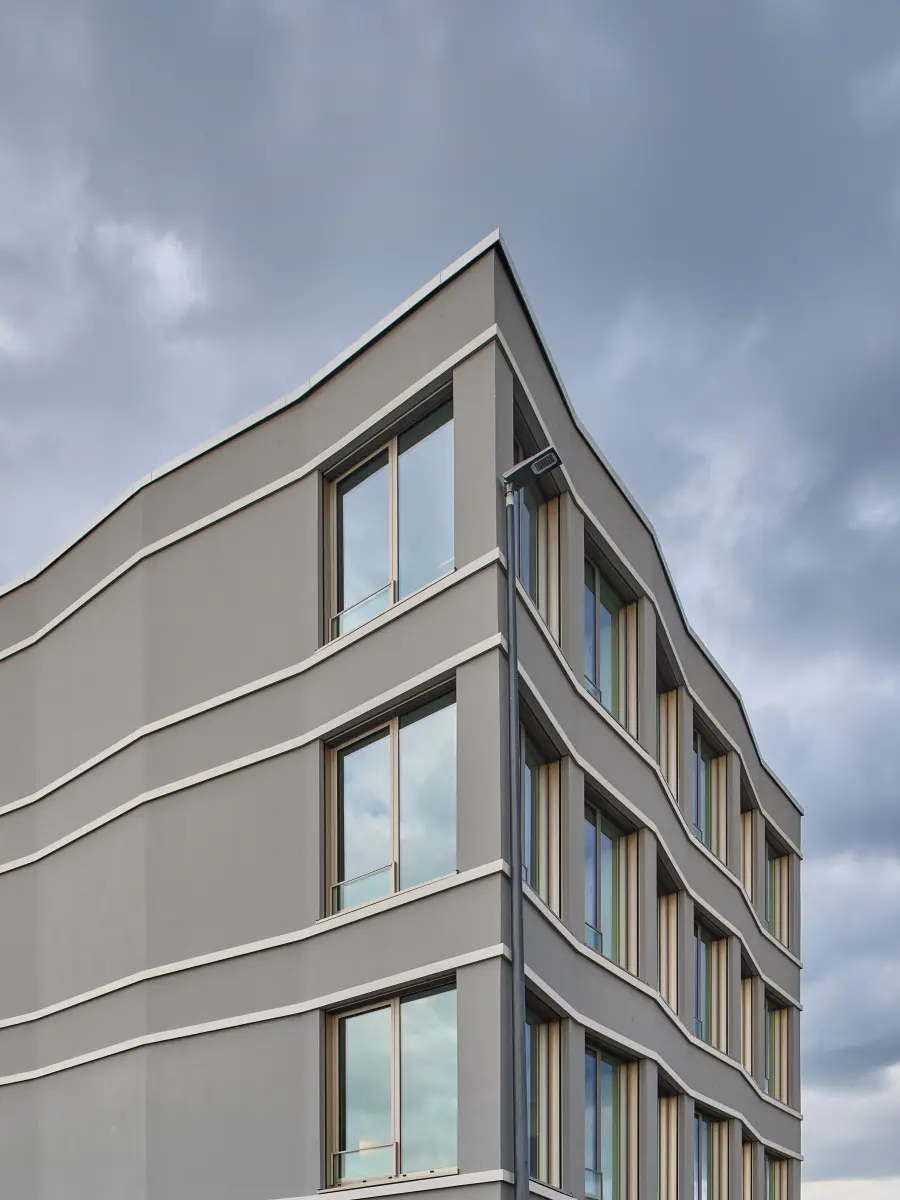 Außenansicht eines Industriegebäudes