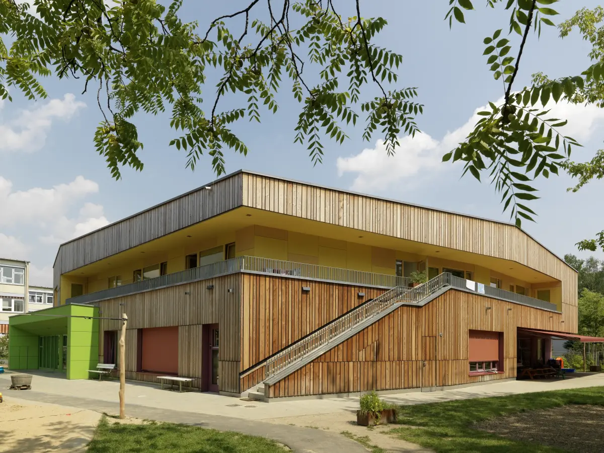 Holz Außenfassade Kindertagesstätte