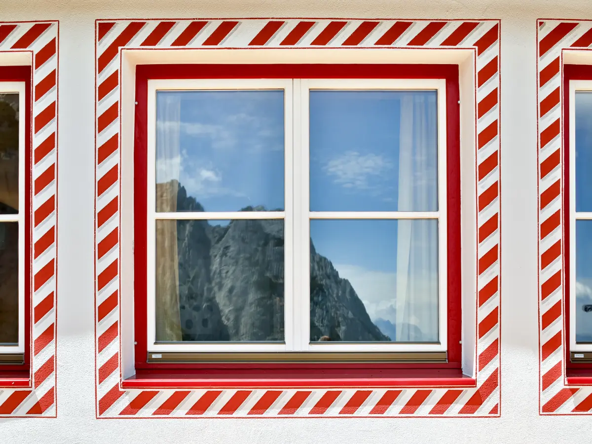 Fenstergestaltung des Stripsenjochhaus in Ebbs.