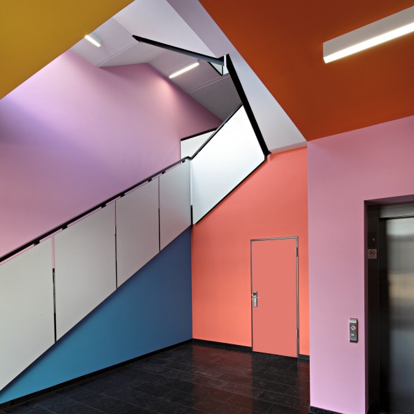 buntes Treppenhaus