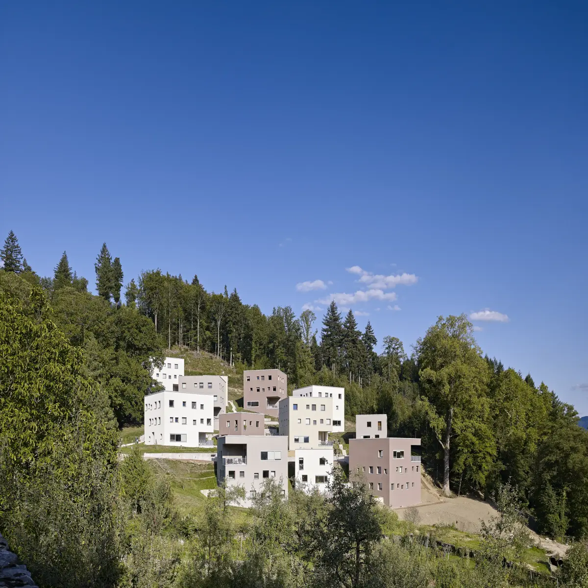 Außenansicht des Mehrfamilienhauses 8