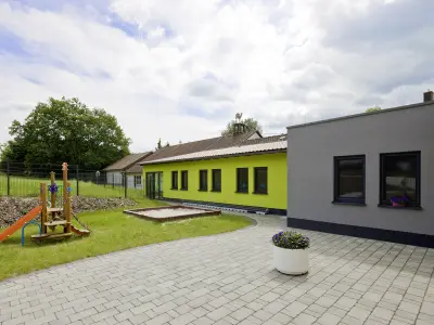 Villa Kunterbunt von außen 