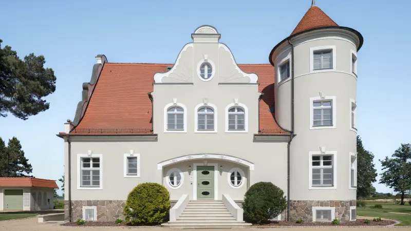 Schlossgebäude von vorne