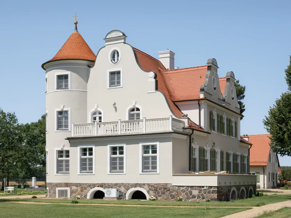 Jagdschloss von der Seite