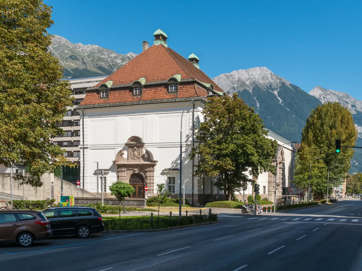 Fassade des neuen Bücherspeichers 