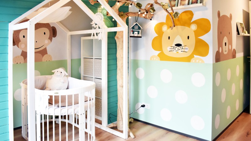 Raum mit Kinderspielzeug