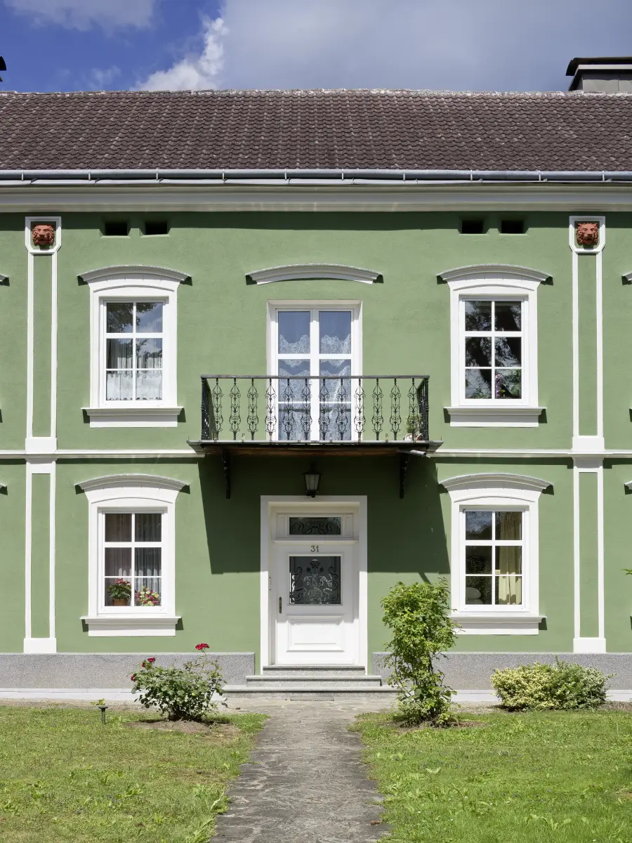 Ansicht Eingang des Privathauses in der Bahnhofstraße in Loosdorf 