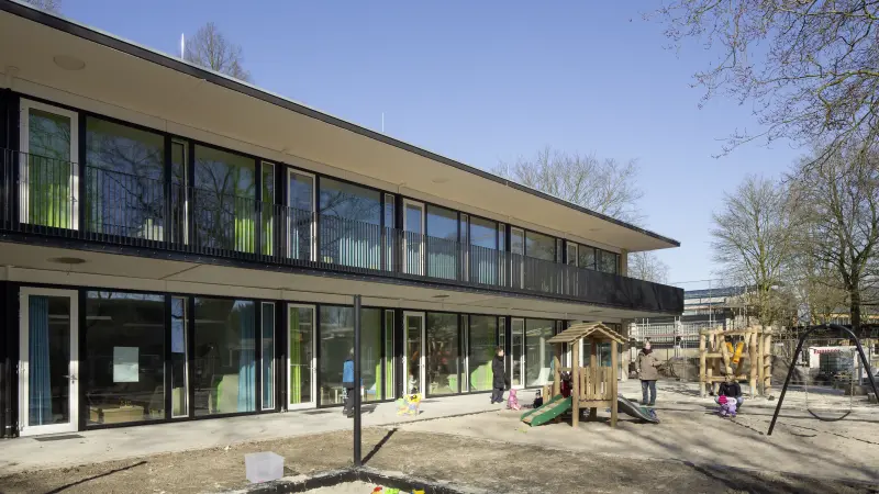 Kita Uppenberg, Münster Gebäude von außen