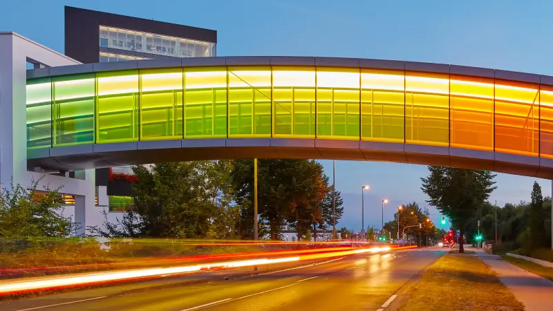 Brillux Tunnel bunt