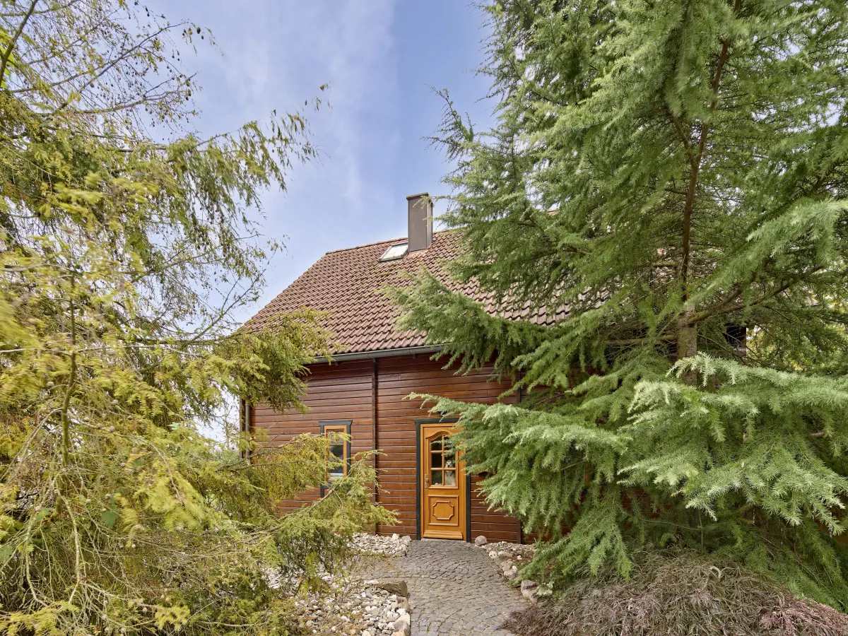 Holzhaus weit weg