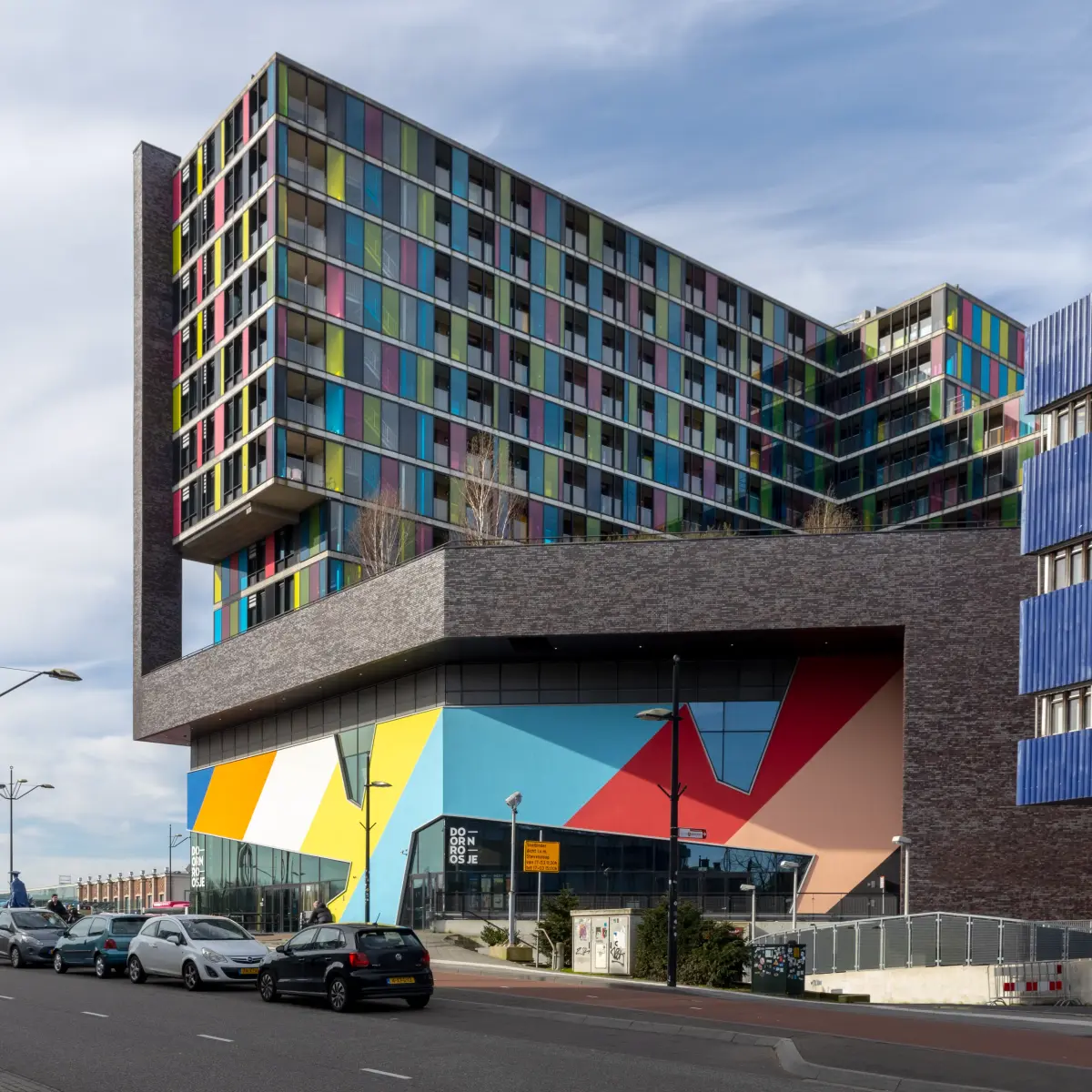 Haus mit bunter Fassade