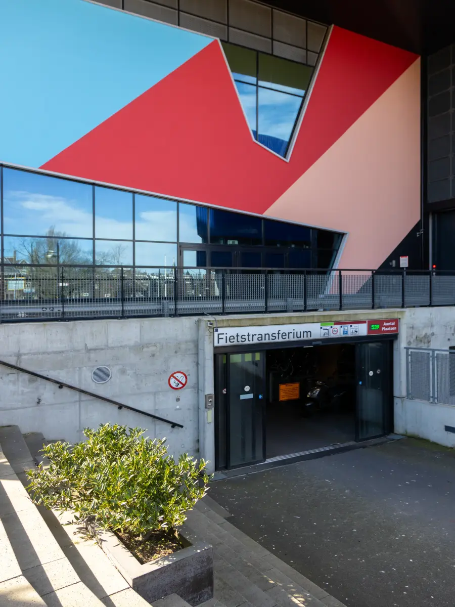 Tiefergelegter Eingang