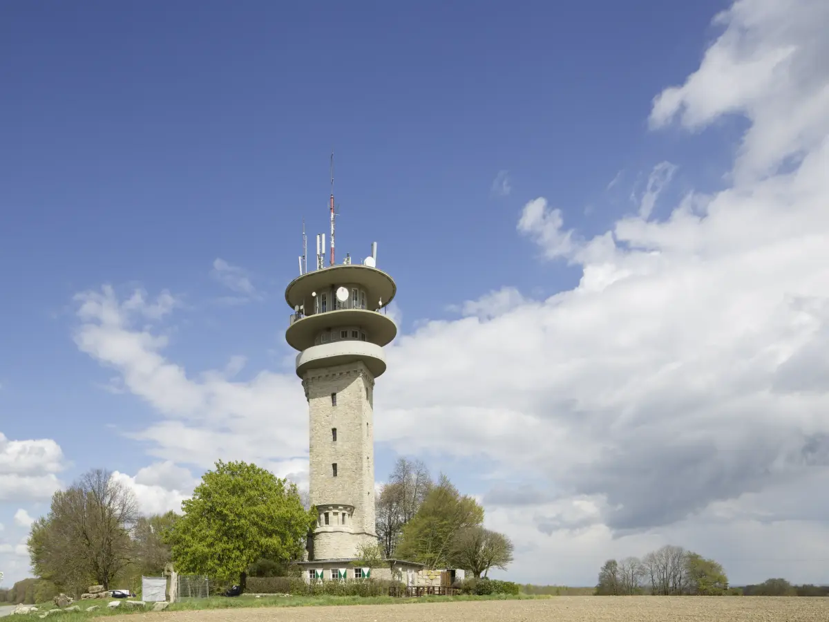 ein alter Turm