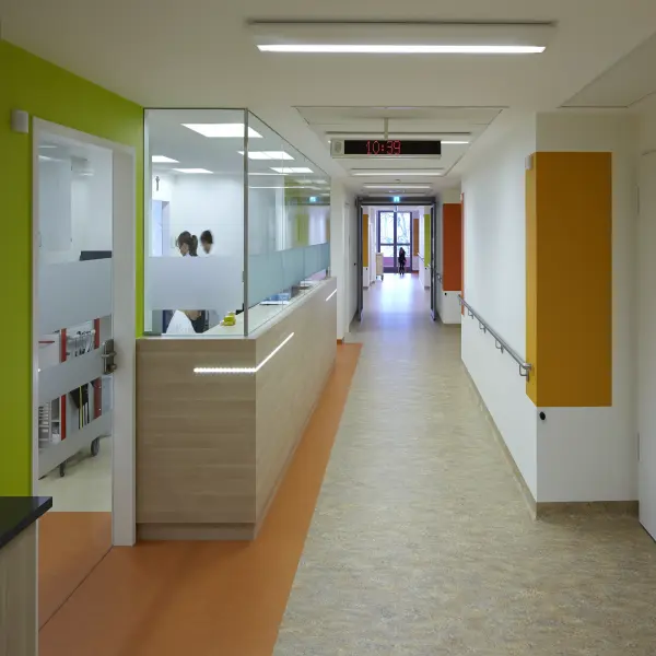 ein helles Interieur