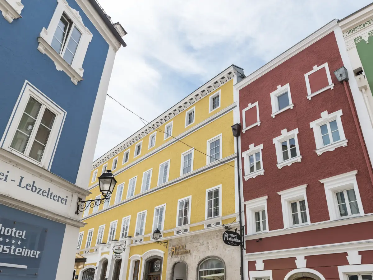 Teilansicht des Stadthauses in Schärding. 