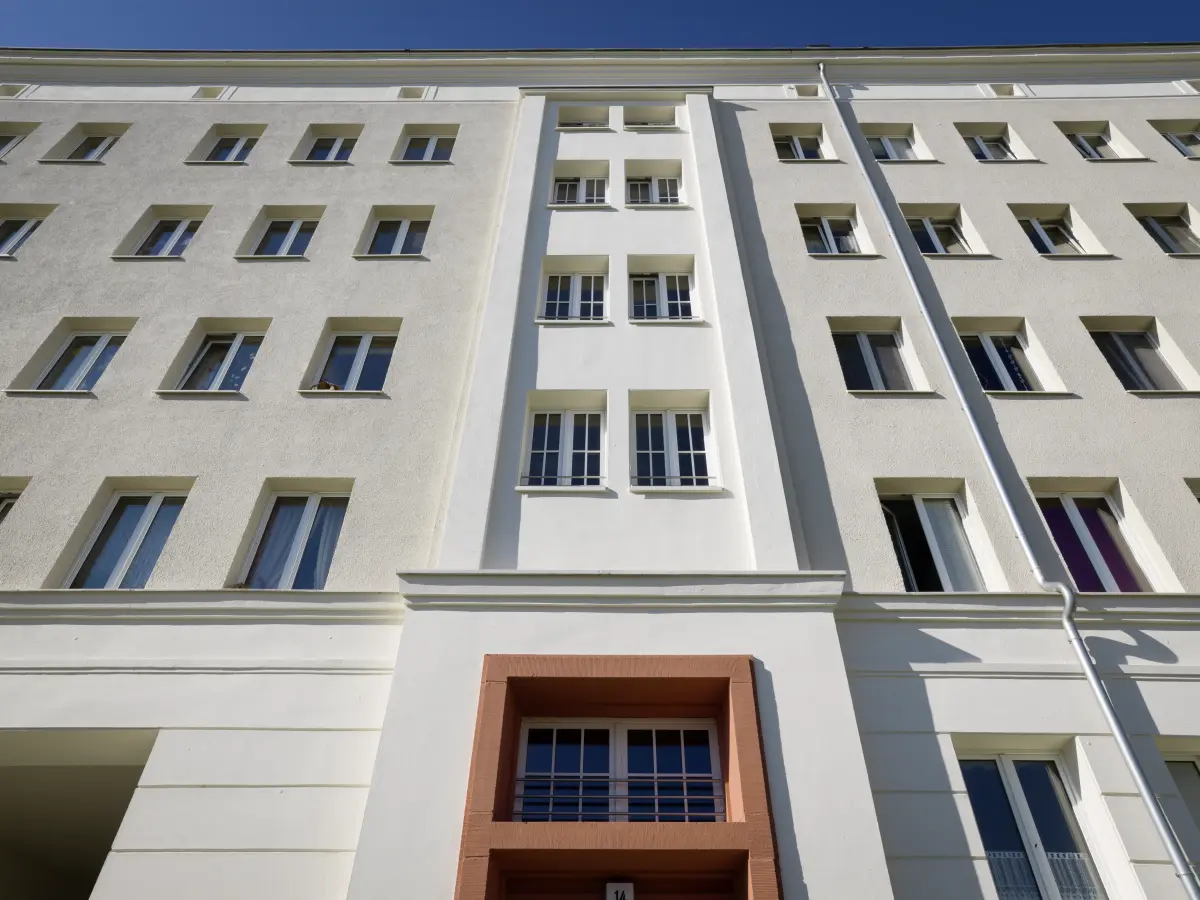 Froschperspektive der Fassade