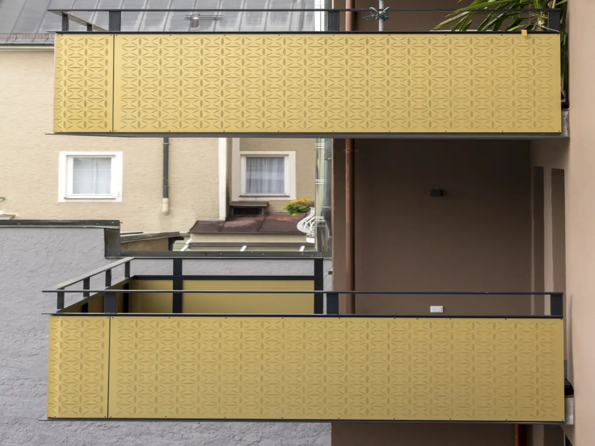 Balkone des Hauses in der Gapstraße in Traunstein. 