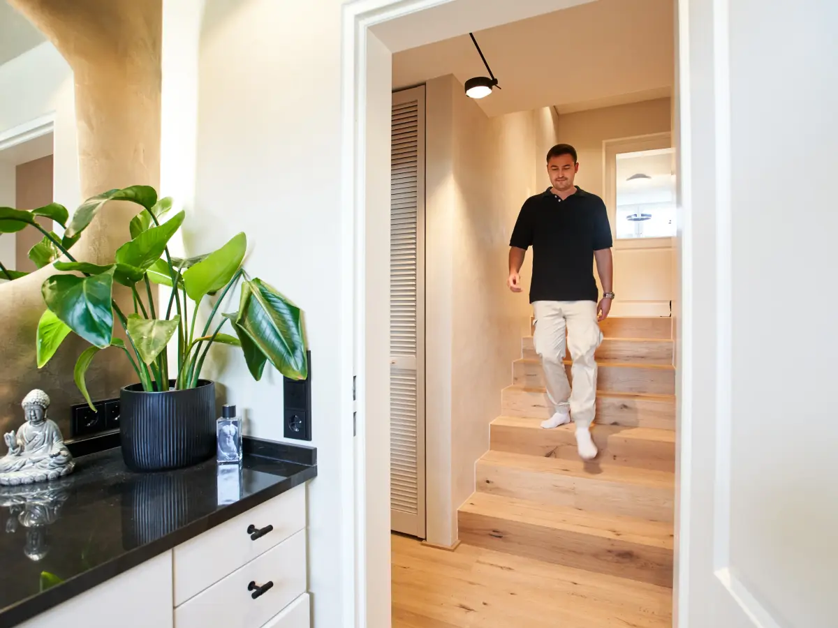 Badezimmer mit einer Treppe