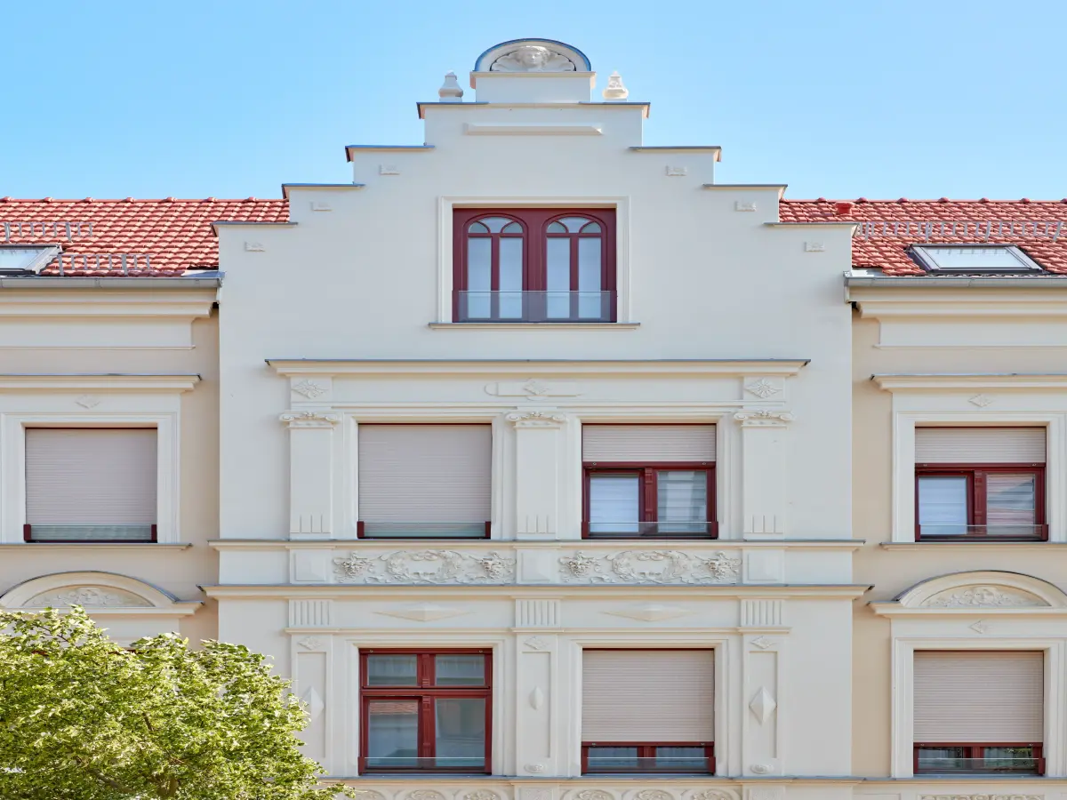 Giebel des Hauses in Detailansicht