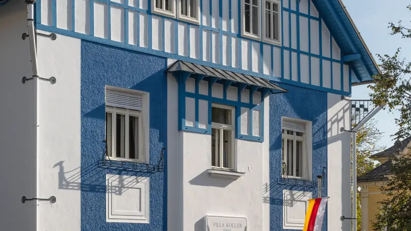 Fassadenansicht der Villa Koller. 