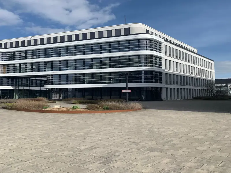 Zu sehen ist das Lenkwerk in Bielefeld.
