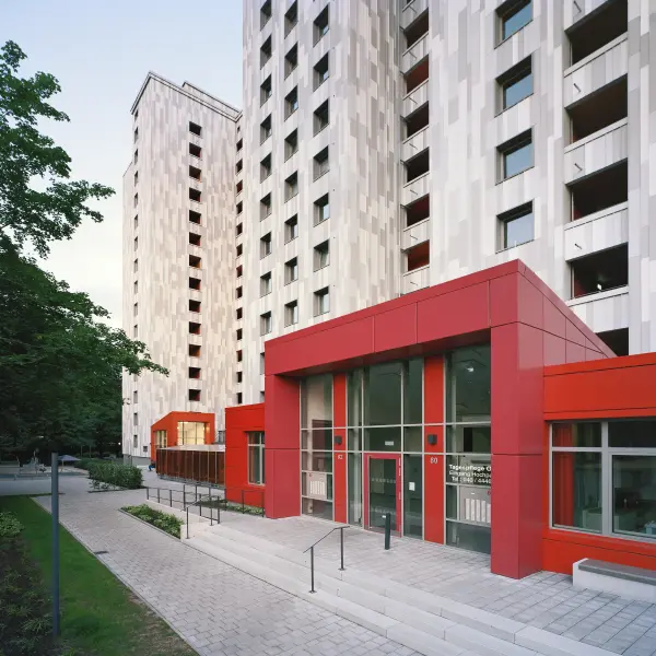 Roter Eingangsbereich