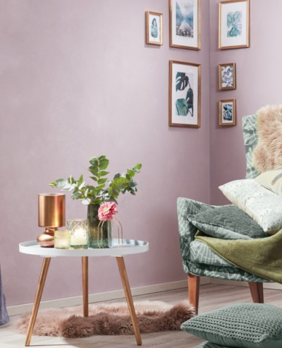 Zimmer mit rosa Wand